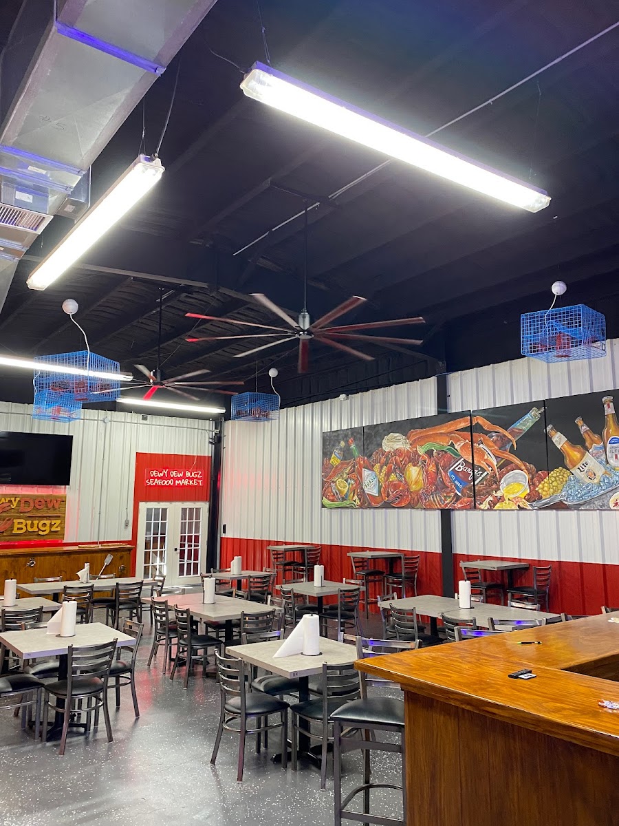 Dewy Dew Bugz Seafood Market & Restaurant